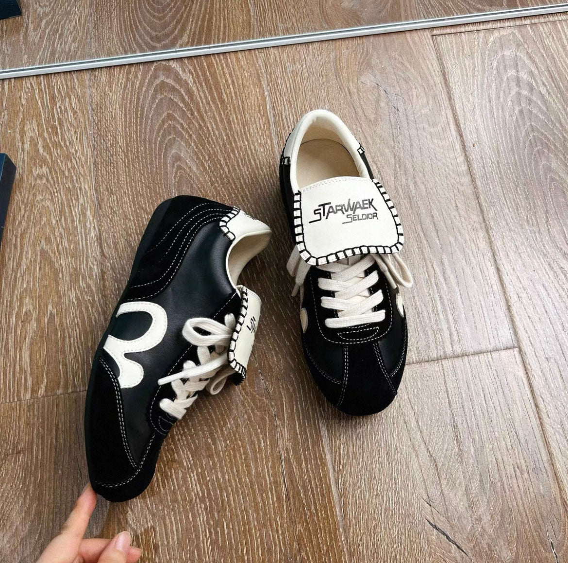 Doll Ribbon-Core Sneakers
